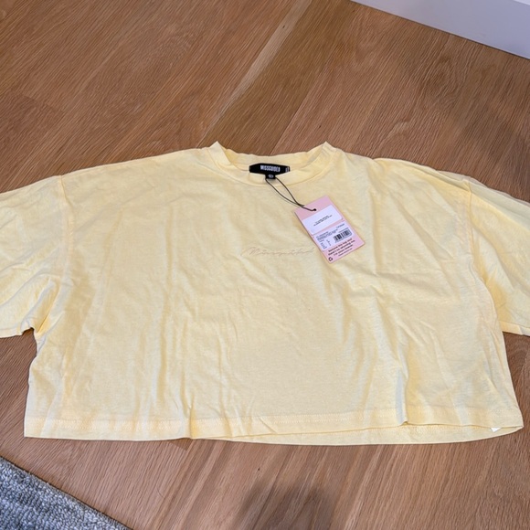 Missguided Tops - NWT Missguided yellow boxy oversized crop tee